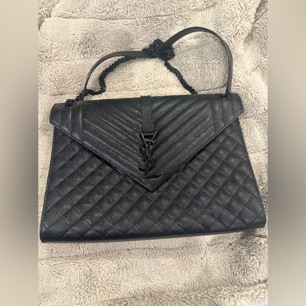 Saint Laurent Large Envelope Calfskin Leather shoulder Bag - Picture 5 of 12